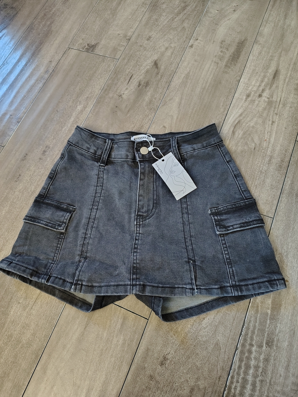 High-Waist Black Denim Cargo Mini Skirt